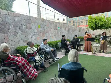 Imagen del album "La Música es para todos"